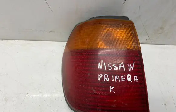 Nissan Primera Rear/tail lights
