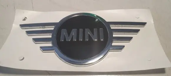 Mini Clubman F54 Manufacturer badge logo/emblem 7351373 12175910