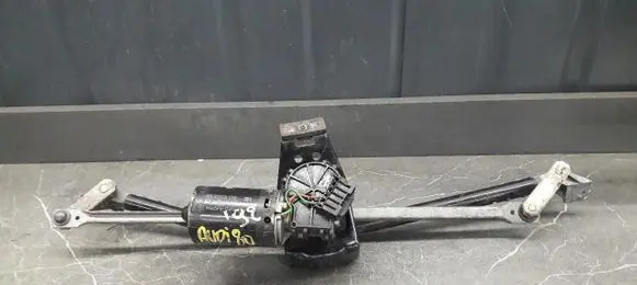 Audi 80 90 S2 B4 Front wiper linkage 893955332