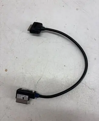 Volkswagen Golf VII iPod connector socket 5N0035554K 0815VV