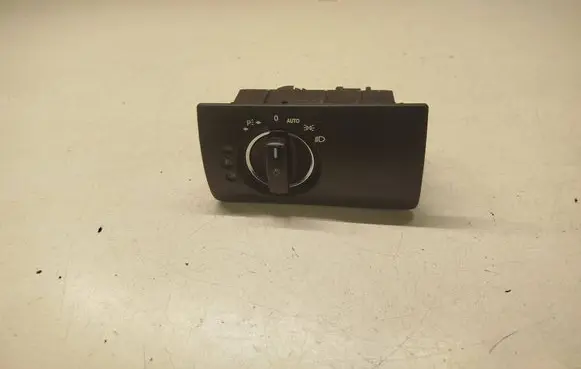 Mercedes-Benz GL X164 Light switch a1645450104