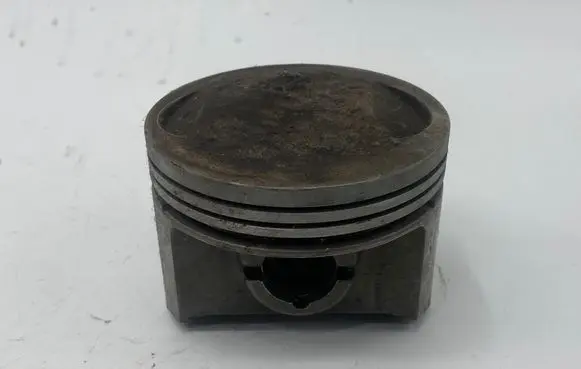 Porsche 911 Piston 91110394901