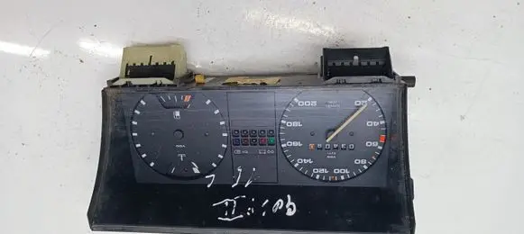 Volkswagen Golf II Speedometer (instrument cluster) 191919059