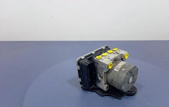 Volkswagen Golf Sportsvan ABS Pump 5Q0614517CQ