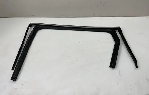 Renault Scenic IV - Grand scenic IV Rubber seal rear door 823310527R