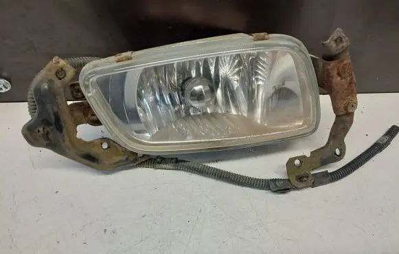 Mitsubishi Pajero Front fog light