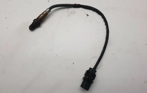 Volvo XC90 Lambda probe sensor 9487148 122540038 306111