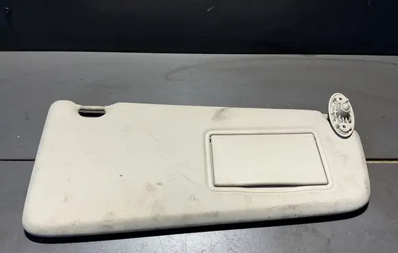 Land Rover Freelander 2 - LR2 Sun visor 