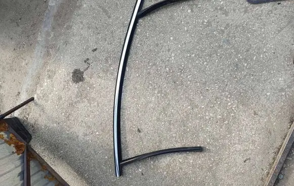 Ford Mondeo MK IV Front door trim (molding)