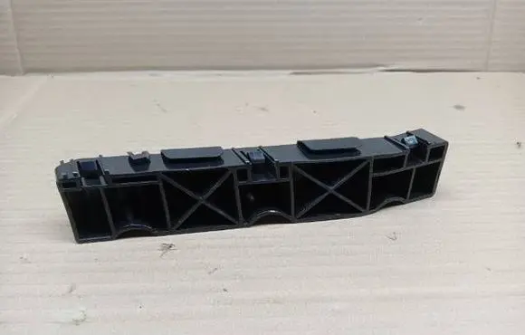 Renault Koleos I Front bumper mounting bracket 622213473R