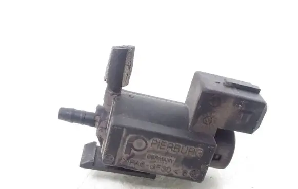 Vacuum valve