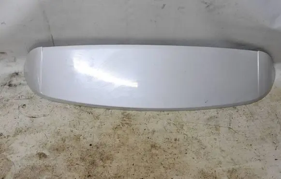 Tailgate/trunk spoiler