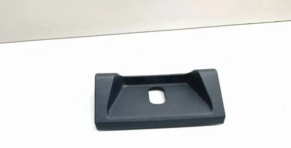 Trunk/boot sill cover protection