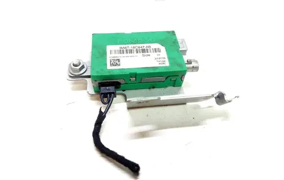 Ford Fiesta Aerial antenna amplifier BA6T18C847AB