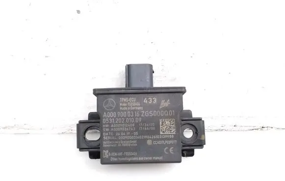 Mercedes-Benz A W177 Tire pressure control unit A0009000316