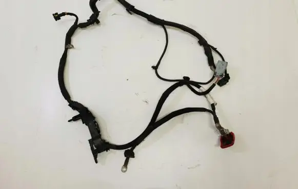 Opel Corsa F Positive cable (battery) QM082