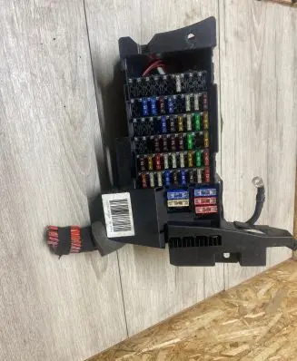 Mercedes-Benz A W169 Fuse module 1695450540