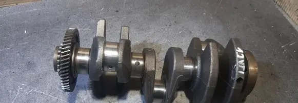 Peugeot 2008 I Crankshaft 