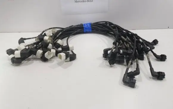 Mercedes-Benz E W213 Brake pads wear sensor A2135402905