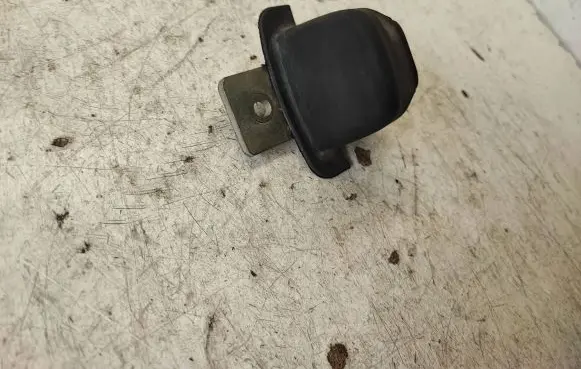 Opel Vivaro Sliding door check strap stopper 573423 58310