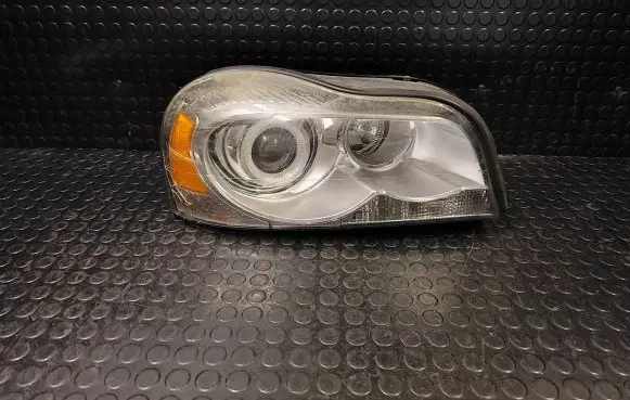 Volvo XC90 Headlight/headlamp 31290893