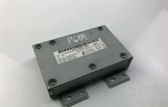 Mercedes-Benz E W212 Other control units/modules A2048708626 P684