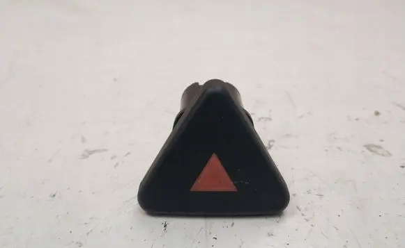 Ford Fusion Hazard light switch D3L0A