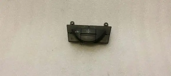 Mercedes-Benz E AMG W211 Suspension ride height/mode switch A2118217158