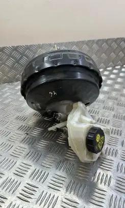 Volvo S60 Brake booster P31329895