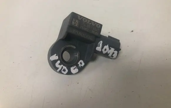 Volvo V40 Airbag deployment crash/impact sensor 31387312