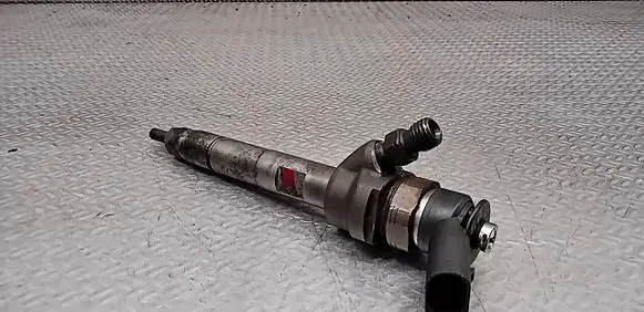 BMW 1 E81 E87 Fuel injector 779844604 0445110289