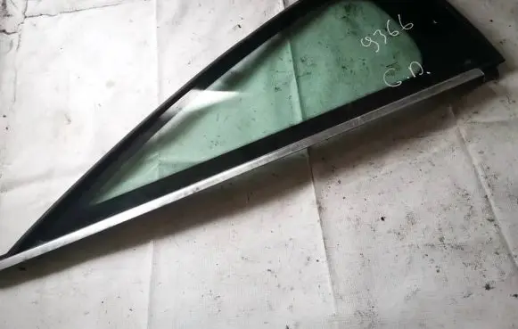 Renault Laguna III Rear side window as2