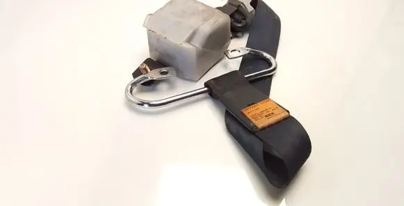Mitsubishi Colt Front seatbelt