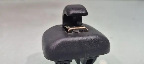 Audi TT Mk1 Sun visor clip/hook/bracket 