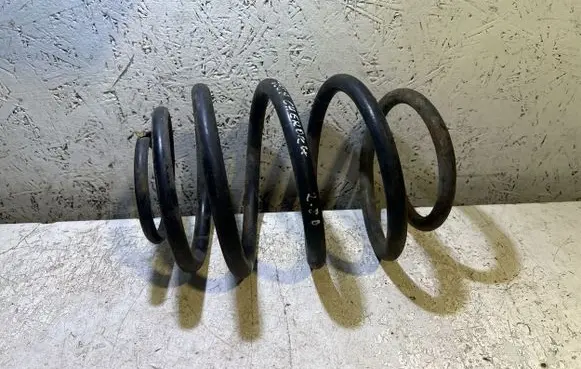 Jeep Cherokee Rear coil spring