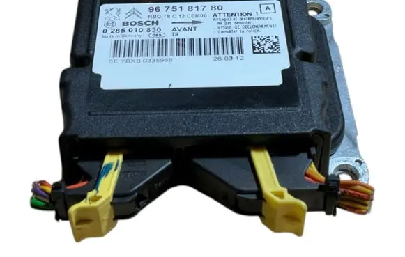 Peugeot 3008 I Airbag control unit/module 9675181780 0285010830