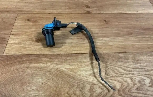 Ford Focus Crankshaft position sensor YS6A12K073 S107642001 95GG14A464HBA