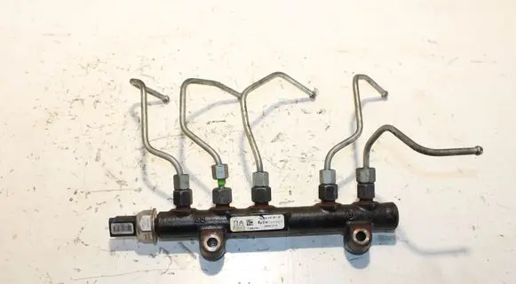 Ford Focus Fuel main line pipe 9685297580 9670076780