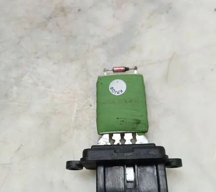 Fiat Doblo Heater blower motor/fan resistor 2R42K