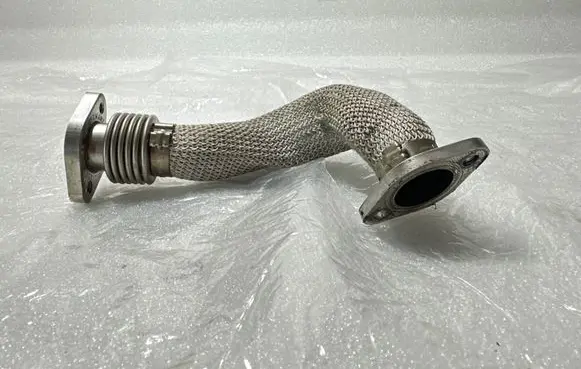 Audi A4 S4 B8 8K EGR valve line/pipe/hose 059131530B