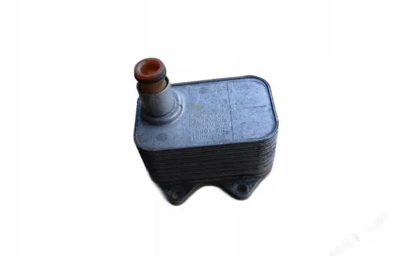Audi Q5 SQ5 Engine oil radiator 06J117021D