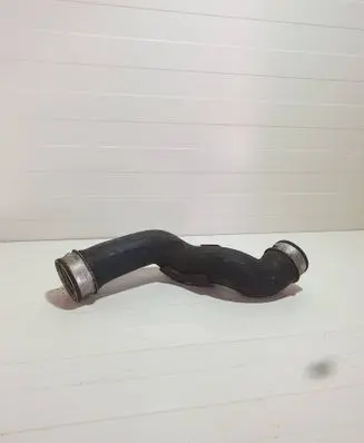 Intercooler hose/pipe