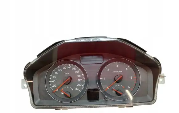 Volvo V50 Speedometer (instrument cluster) 31254776