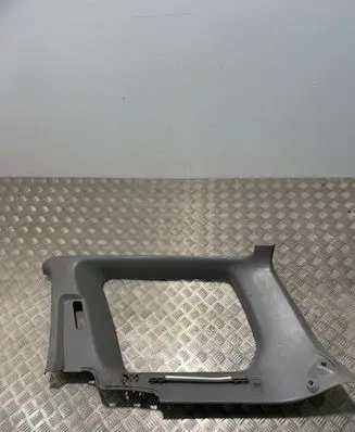 Subaru Forester SG (C) pillar trim