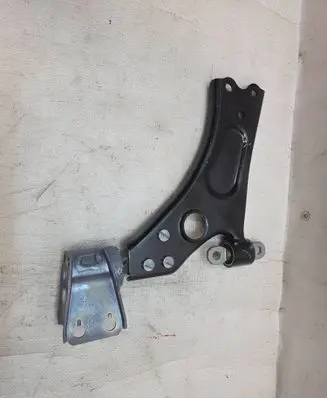 Peugeot 2008 II Front control arm 9873916180 0626R