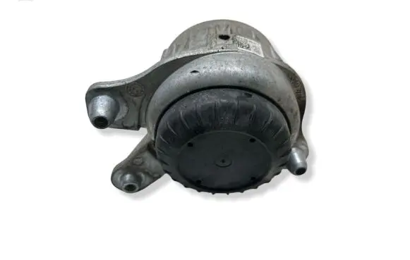 Mercedes-Benz E W213 Engine mount bracket ZGS002