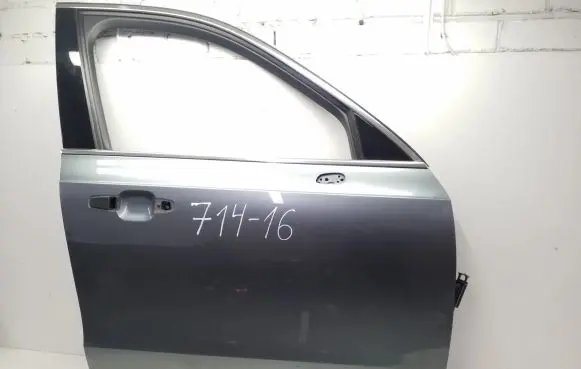 Volvo XC90 Front door