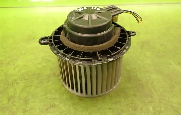 Suzuki SX4 Heater fan/blower 