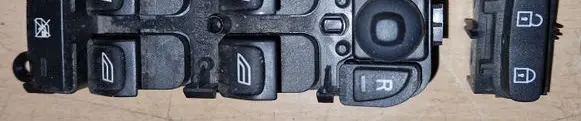 Volvo V70 Electric window control switch 30773269