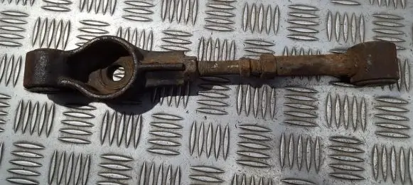 Chrysler Stratus Rear upper control arm/wishbone 